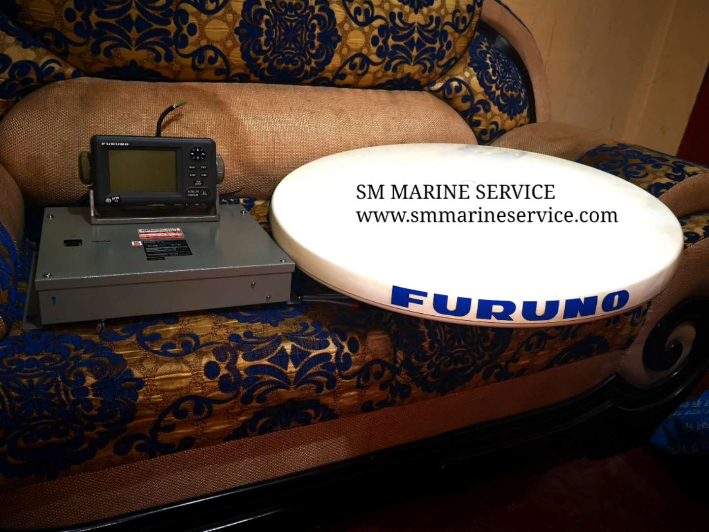 uploads/PhotoImages/Furuno_Satellite_Compass_SC50.jpg